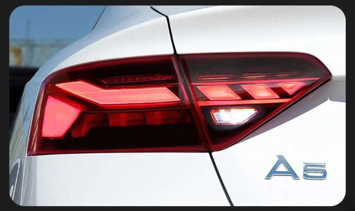 Dynamische LED-Leuchten Audi A5 S5 RS5 B8 2008-2016 mit Startanimation