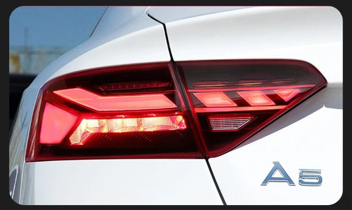 Dynamische LED-Leuchten Audi A5 S5 RS5 B8 2008-2016 mit Startanimation