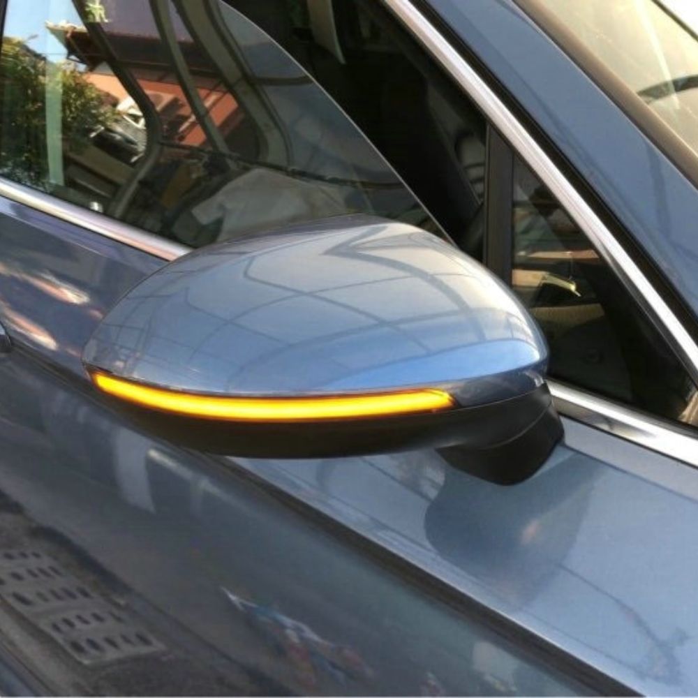 Dynamische getönte LED-Blinker für Volkswagen Golf 8