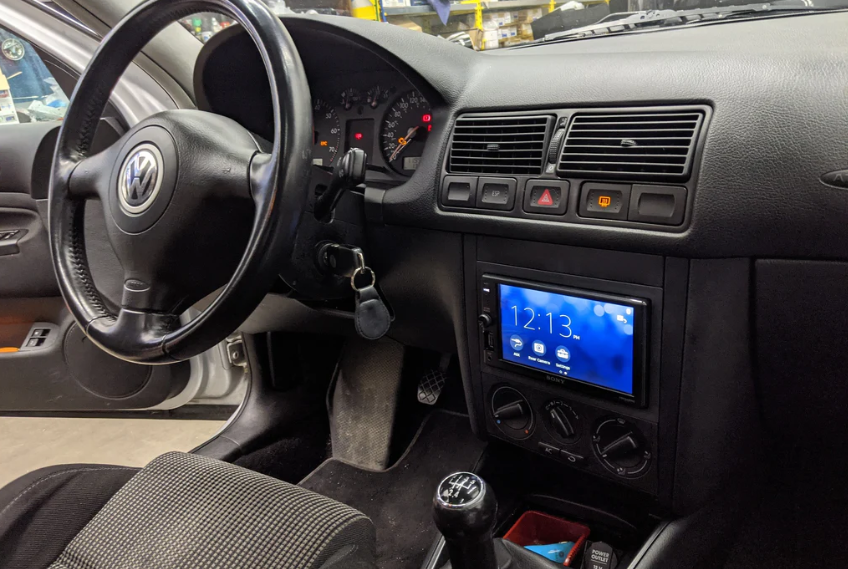 CarPlay para Golf 4: Cómo Instalar la Tecnología Más Avanzada en Tu Coche Clásico