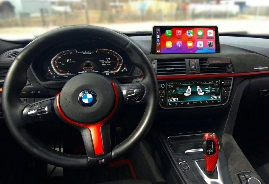 La Era de la Pantalla Flotante: ¿Por qué los coches modernos ya no empotran sus radios?