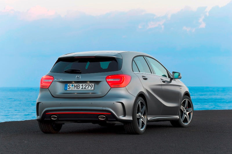 Guía Mercedes NTG: Diferencias 4.0, 4.5, 5.0 y Fibra Óptica